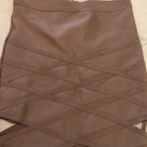 Fashion Nova skirt💞